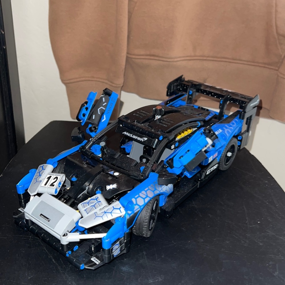 COPY - McLaren Senna GTR